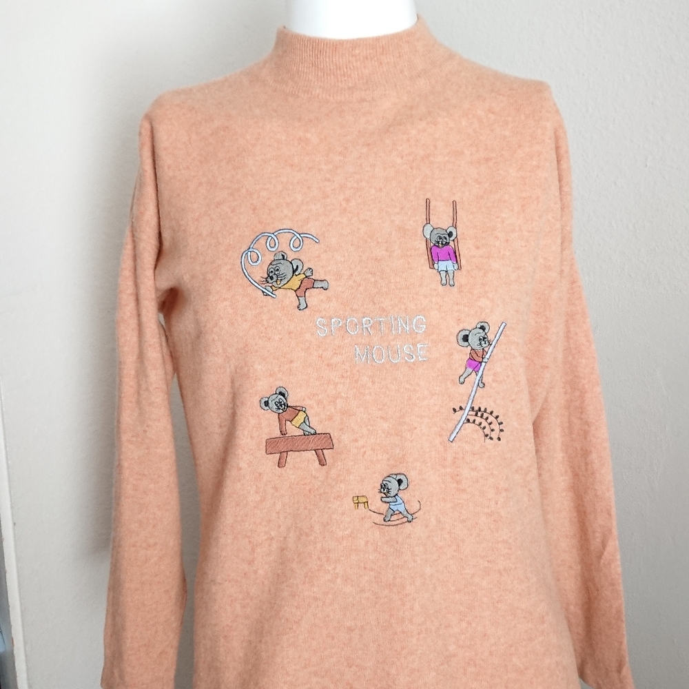 Vintage Disney sweater women L chest 48" embroider